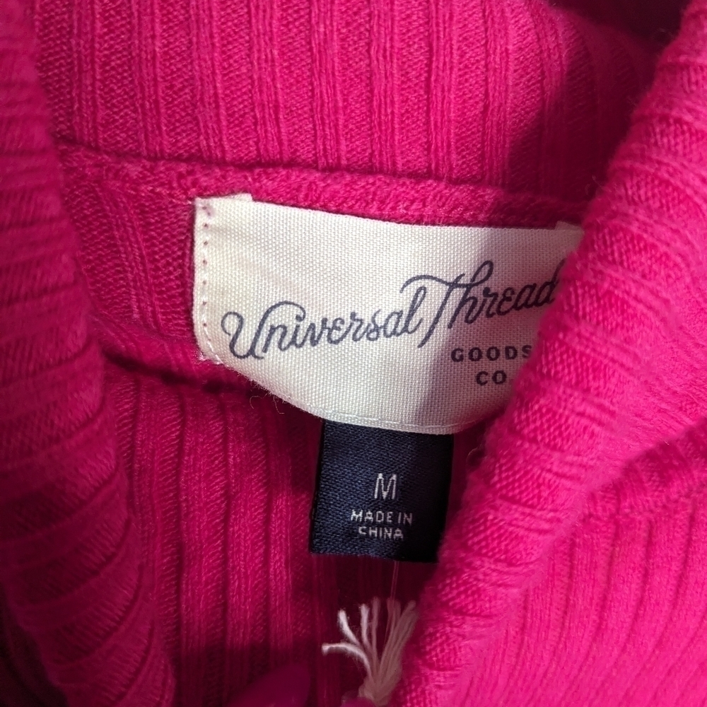 NWT Universal Thread Ribbed Pink Turtle Neck M - Picture 3 of 4